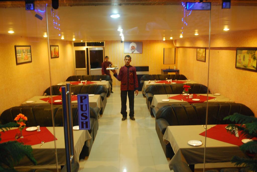 Collection O Royal Plaza Hotel Pushkar Eksteriør billede